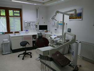 Zahnarztpraxis Meinel in Klingenthal - Zahnarzt für Laserbehandlungen und Notdienst im Vogtland.